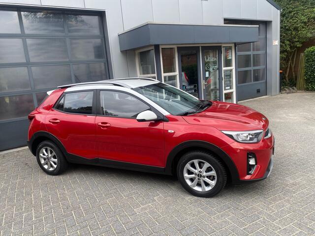 KIA Stonic 1.2 MPi ComfortPlusLine Navigator