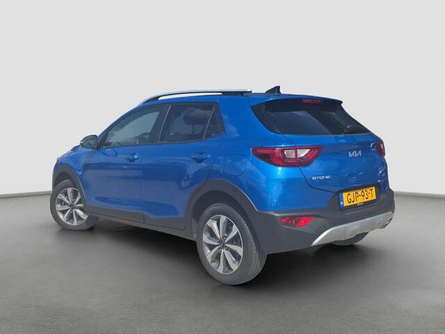 KIA Stonic 1.0 T-GDi MHEV DynamicPlusLine Automaat | Camera | LMV | Cruise | Navi | LED | Stoel- en Stuurverwarming | Privacy Glass | Apple Carplay & Android Auto |