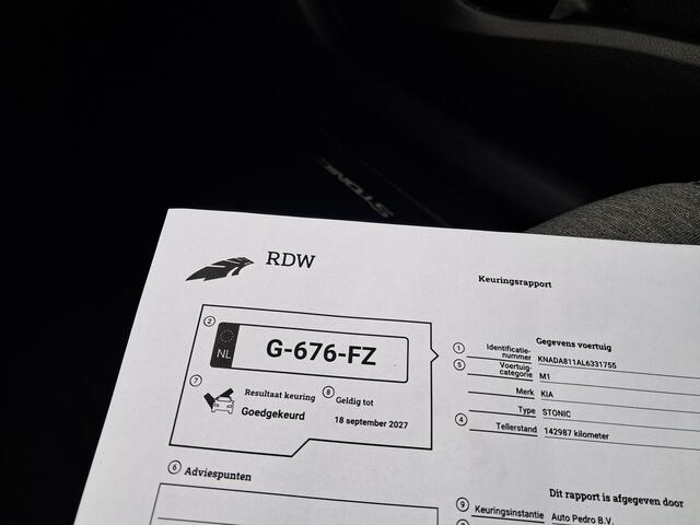 KIA Stonic 1.0 T-GDi DynamicLine | Airco | Cruise control | Camera | Navigatie | LM Velgen | All season banden | RIJKLAARPRIJS INCL 12 MAANDEN GARANTIE EN BEURT