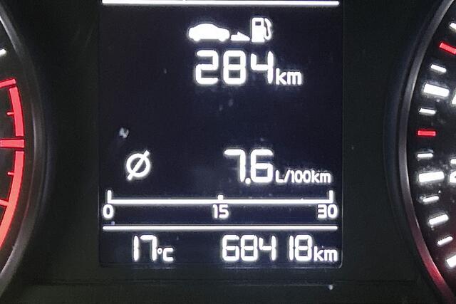 KIA Stonic 1.0 T-GDi DynamicLine | Camera | Parkeersensoren | Cruise control | Navigatie