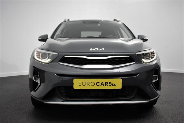 KIA Stonic 1.0 T-GDI 136pk MHEV Automaat Vision Kia Stonic 1.0 T-GDI 120pk MHEV Automaat Vision | Navigatie | Climate control | Camera | Cruise Control | Dab | 17" Lichtmetalen velgen
