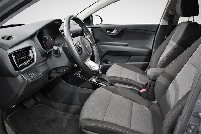 KIA Stonic 1.0 T-GDI 136pk MHEV Automaat Vision Kia Stonic 1.0 T-GDI 120pk MHEV Automaat Vision | Navigatie | Climate control | Camera | Cruise Control | Dab | 17" Lichtmetalen velgen