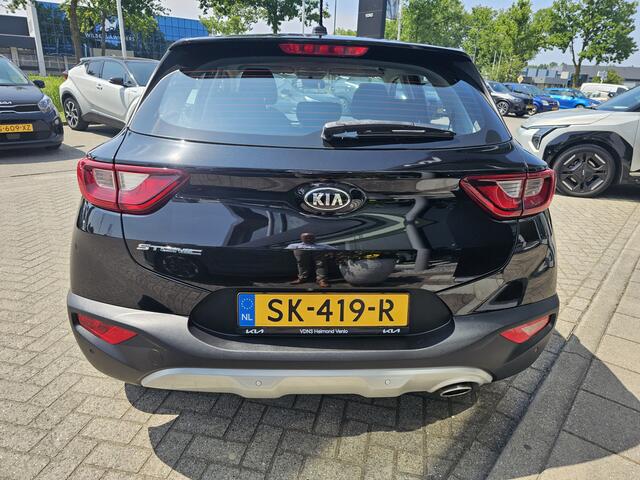 KIA Stonic 1.2 MPi ComfortPlusLine Navigator Navigatie | Camera | Sensoren Info Daan 0492-588964