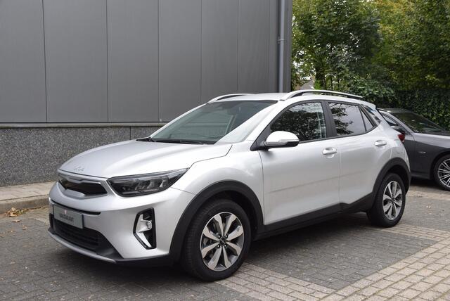 KIA Stonic 1.0 T-GDi MHEV DynamicLine | Automaat | Kia-garantie 2032 | Elektrisch inklapbare spiegels |