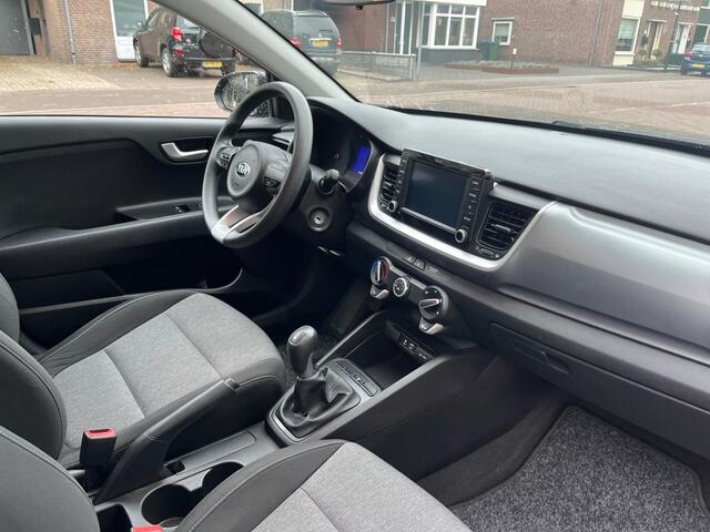 KIA Stonic 1.0 T-GDI COMFORTLINE / CARPLAY / TREKHAAK / AIRCO / LED