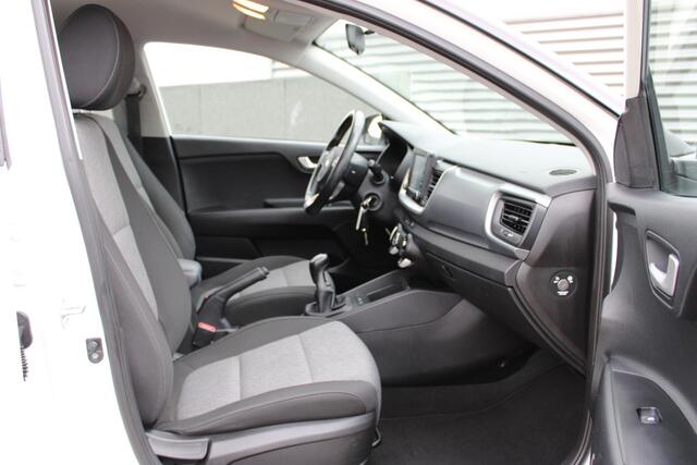 KIA Stonic 1.0 T-GDi DynamicLine Navigatie / Camera / Trekhaak
