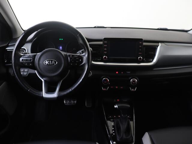 KIA Stonic 1.0 T-GDi ExecutiveLine | Stoel en Stuurverwarming | Camera | Camera | Climate |