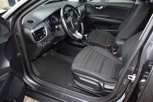 KIA Stonic 1.0 T-GDi/120pk DynamicPlusLine DCT7-Autom. | Navigatie | Camera | Cruise Control | PrivacyGlas | Keyless | Tot 10jr. Kia garantie