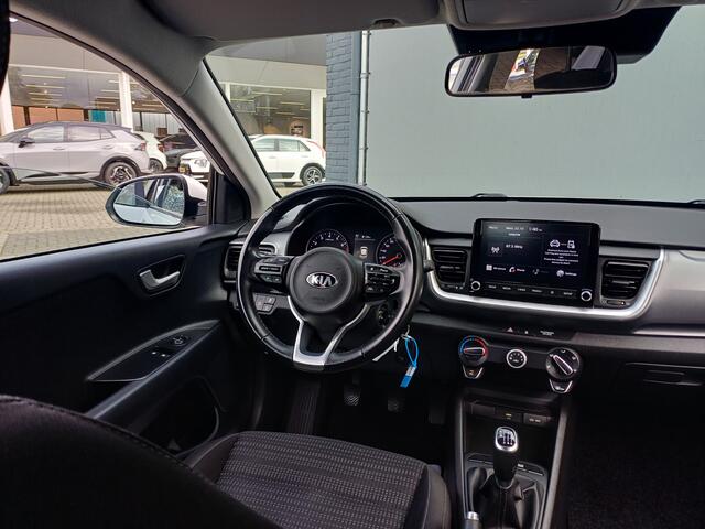 KIA Stonic 1.0 T-GDi MHEV DynamicLine | CAMERA | APPLE CARPLAY/ ANDROID AUTO |