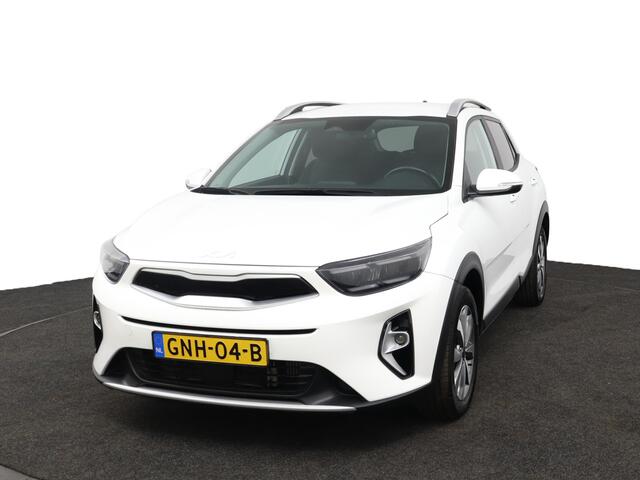 KIA Stonic 1.0 T-GDi MHEV DynamicPlusLine Apple Carplay/Android Auto - Cruise Control - Climate Control - Navigatie - Stoel/Stuur Verwarming - Fabrieksgarantie tot 10-2031