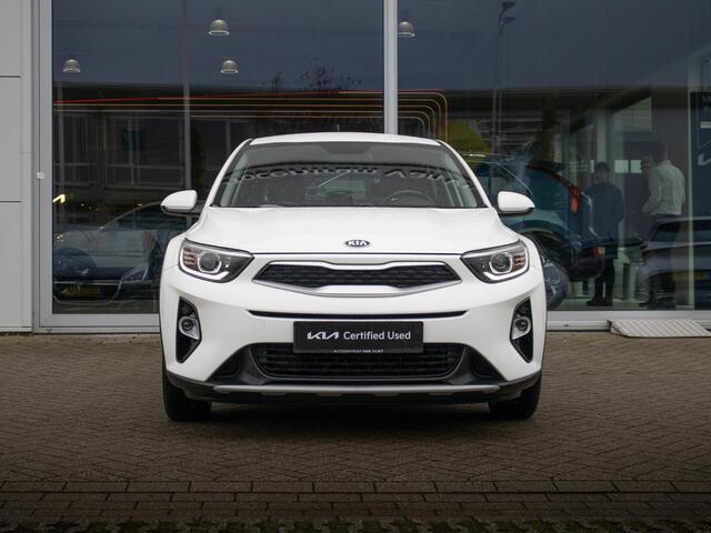 KIA Stonic 1.2 MPi ComfortPlusLine Navigator | Nederlandse dealer onderhouden auto | Navigatie | Achteruitrijcamera | Airco |