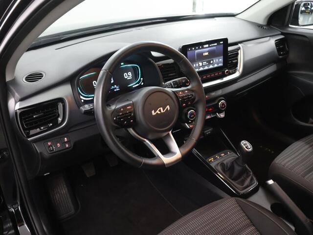 KIA Stonic 1.0 T-GDi MHEV DynamicPlusLine | Navigatie | Parkeercamera | Apple Carplay/Android Auto | Climate Control | Stoelverwarming |