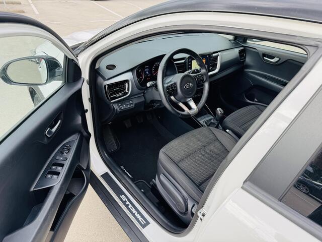 KIA Stonic 1.0 T-GDi DynamicLine 120pk 6-versn. 10930km !! | Keyless | Clima |Cruise | Navi | Camera