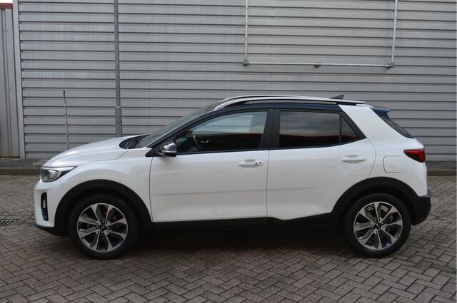 KIA Stonic 1.0 T-GDi DynamicPlusLine O.a: Haak, PDC, Camera, Carplay, Clima, Navi, Etc. All-in prijs!