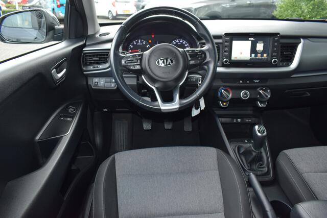 KIA Stonic 1.0 T-GDi DynamicLine | Airco | Cruise Control | Navigatie | Camera | Bluetooth | 17"LMV | Tot 10jr. Kia-Garantie