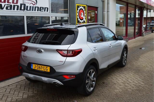 KIA Stonic 1.0 T-GDi Sports Edition O.a: PDC, Camera, Airco, Navi, Cruise, Carplay, Etc. All-in prijs!