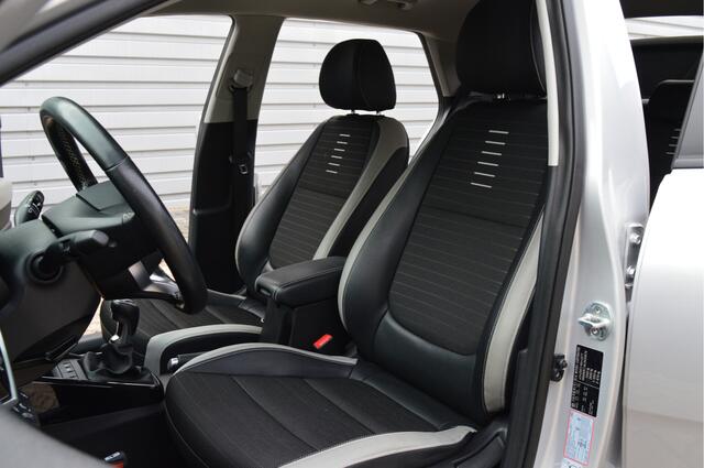 KIA Stonic 1.0 T-GDi Sports Edition O.a: PDC, Camera, Airco, Navi, Cruise, Carplay, Etc. All-in prijs!