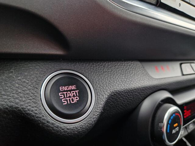 KIA Stonic 1.0 T-GDi MHEV DynamicPlusLine | Stoelverwarming | Key-Less | Regensensor | Clima | Navi |