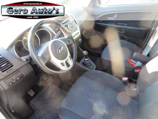 KIA VENGA 1.4 CVVT ComfortLine airco ,cv afstand elec ramen etc