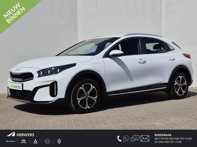 KIA Xceed 1.6 GDi PHEV Plug-in DynamicLine Automaat / Stuur- en stoelverwarming / Achteruitrijcamera / Navigatie via Apple Carplay of Android Auto / Adaptief cruise control / Trekgewicht 1300 kg / Keyless Entry/Start /