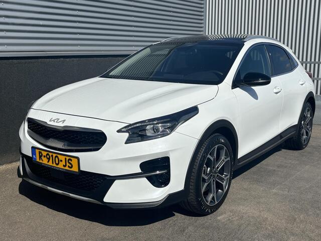 KIA Xceed 1.0 T-GDi DynamicPlusLine Style Pack Schuif/kanteldak, Stoel- & Stuurwielverwarming, Elek. Achterklep, 18" LMV, Nieuw geleverd en dealeronderhouden, Navigatie,