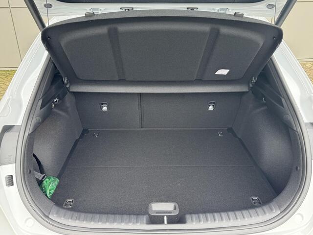 KIA Xceed 1.5 T-GDi DCT7 GT-Line | Dodehoekdetectie | Keyless | Stoelverwarming | Camera