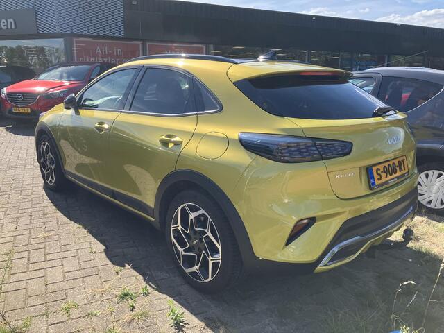 KIA Xceed 1.5 T-GDi GT-Line First Edition , Trekhaak, Navi, Camera, Clima, Adap-Cruise, Stoel/Stuur Verwarming, Panoramadak, Apple Carplay, Android Auto, LMV 18 Inch, PDC, LKA, Bluetooth