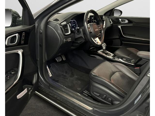 KIA Xceed 1.6 GDi PHEV ExecutiveLine Panoramadak, Leer