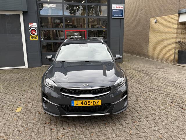 KIA Xceed 1.0 T-GDi DynamicPlusLine / TREKHAAK/ 1STE EIG/ CARPLAY/FULL LED/ CAMERA / LMV/ CLIMA/ KEYLESS