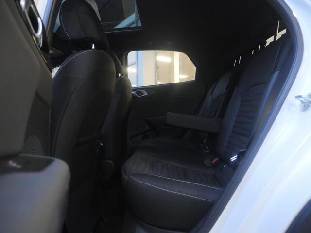 KIA Xceed 1.5 T-GDi GT-Line First Edition | Schuif/Kanteldak | Navigatie | Clima | Carplay | LED