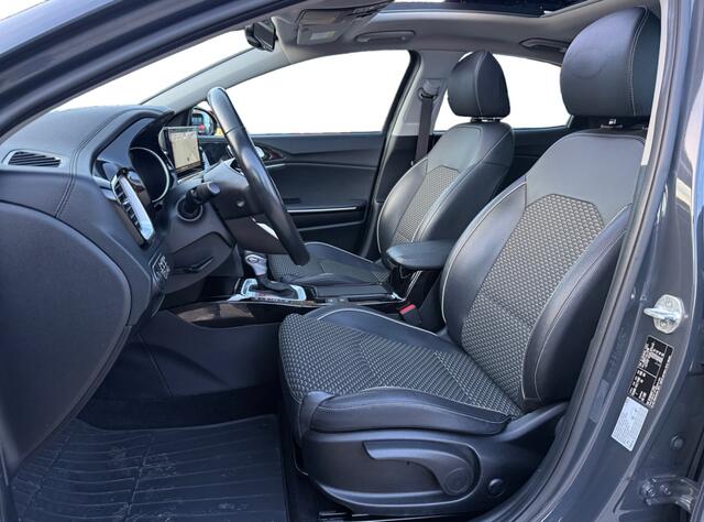 KIA Xceed 1.6 GDi PHEV DynamicLine I Panoramadak I Trekhaak