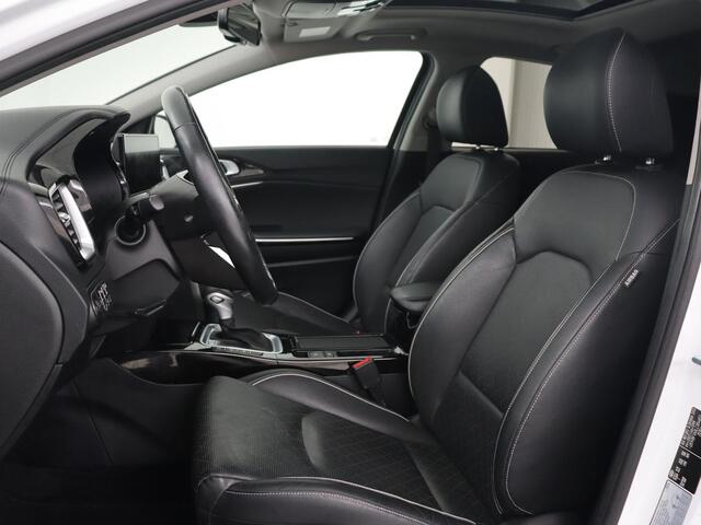 KIA Xceed 1.6 GDi PHEV ExecutiveLine | Panoramadak | Stoelventilatie | Leder | Adaptive cruise | Camera | Memory | Achterbankverwarming | Full LED | Keyless | Stuurverwarming | Navigatie | Plug In