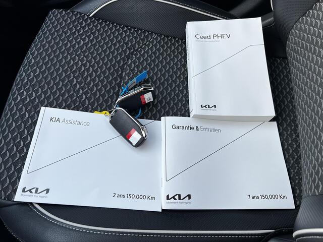 KIA Xceed 1.6 GDi PHEV DynamicLine Automaat / Apple CarPlay/Android Auto / Navigatie / Lichtmetalen velgen / Achteruitrijcamera / Half lederen bekleding / Keyless Entry&Start /