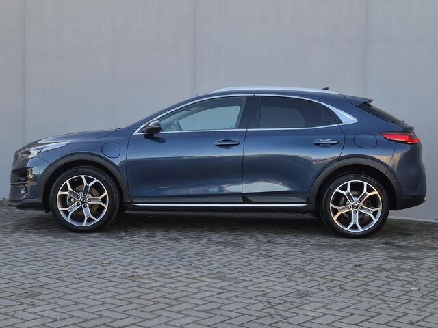 KIA Xceed 1.6 GDi PHEV Plug-in ExecutiveLine Automaat / Accu SOH 100% / EAER bereik 42 km bereik stad 54 km / Glazen schuif- en kanteldak / Elektrische achterklep / Trekgewicht 1300 kg /
