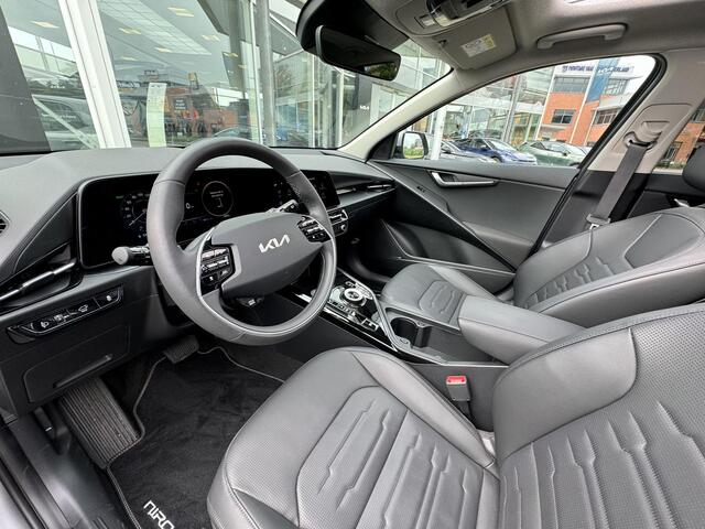 KIA e-Niro EV DynamicPlusLine 64.8 kWh | KM-Stand kan Oplopen | Schuif-/kanteldak | Parkeersensoren | Dodehoek detectie | Full map navigatie | Enz...