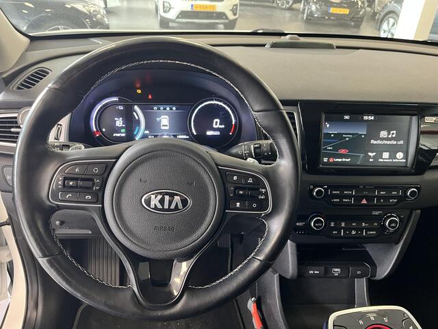 KIA e-Niro ExecutiveLine 64 kWh Elektrisch Verstelbare Bestuurderstoel, Adaptieve Cruisecontrol, JBL geluidsinstallatie, Stoelverkoeling en Verwarming, Carplay en Android Auto