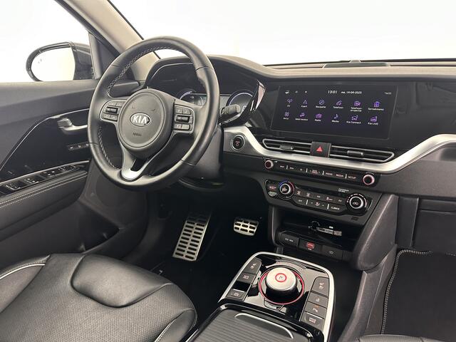 KIA e-Niro DynamicPlusLine 64 kWh [ 3-Fase ] (INCL.BTW) Aut. *LEATHER | NAVI-FULLMAP | DAB | ADAPT.CRUISE | BLIS | CAMERA | COMFORT-SEATS | KEYLESS | JBL-SOUND | MEMORY-PACK | DIGI-COCKPIT | SHIFT-PADDLES | HEATED-SEATS | LANE-ASSIST |