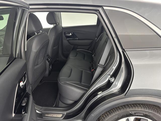 KIA e-Niro DynamicPlusLine 64 kWh [ 3-Fase ] (INCL.BTW) Aut. *LEATHER | NAVI-FULLMAP | DAB | ADAPT.CRUISE | BLIS | CAMERA | COMFORT-SEATS | KEYLESS | JBL-SOUND | MEMORY-PACK | DIGI-COCKPIT | SHIFT-PADDLES | HEATED-SEATS | LANE-ASSIST |