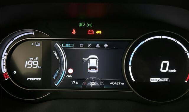 KIA e-Niro DynamicLine 64 kWh 3 Fase, SOH 99%