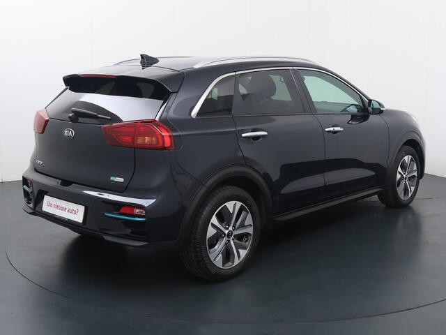 KIA e-Niro DynamicPlusLine 39 kWh | Automaat | Panorama dak | Multifunctioneel stuurwiel | Bluetooth | Spraakbediening | Automatische verlichting | Cruise control | Spiegelverwarming | Dab+ | Navigatie | Apple Carplay - Androidauto | Climate | Stoelverwarming | Stuu