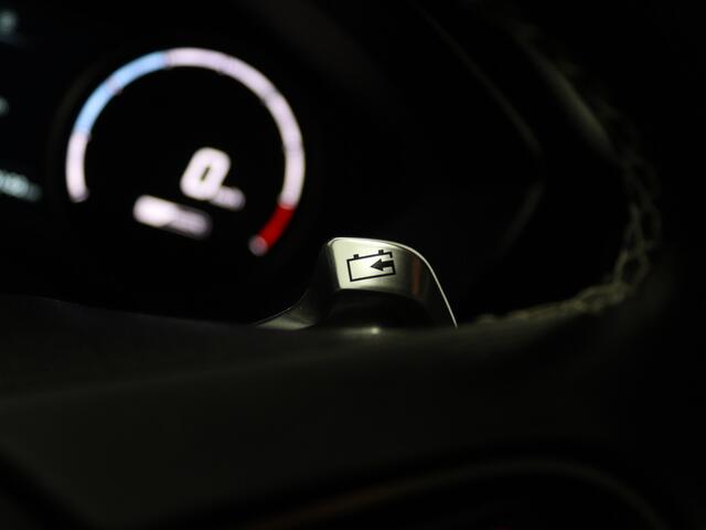 KIA e-Niro DynamicLine 64 kWh | Camera | Stoelverwarming | Adaptive Cruise Control | Nederlandse Auto | NAP |