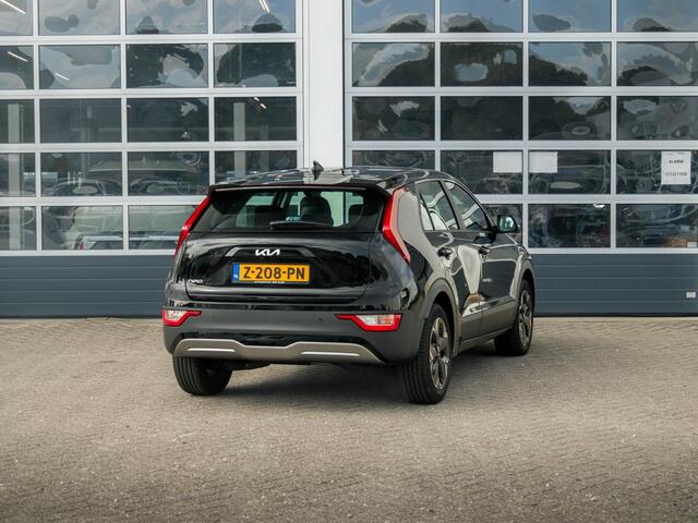 KIA e-Niro EV Light Edition 64.8 kWh | Navigatie | Achteruitrijcamera | Airco | Cruise control Adaptieve |