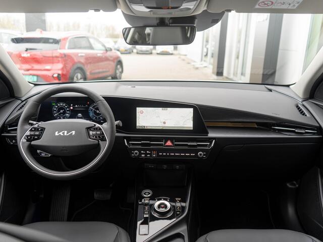 KIA e-Niro EV Light Advanced 64.8 kWh OP VOORRAAD | SNEL LEVERBAAR | Navigatie | Carplay | Adapt. Cruise | Climate | Keyless | Camera