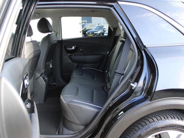 KIA e-Niro ExecutiveLine 64 kWh NL AUTO | SOH 100% | LEDER |