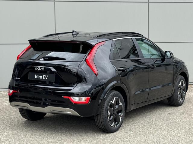 KIA e-Niro EV Light Advanced 64.8 kWh | Voorraad Actie | Stoel/Stuurverwarming | Keyless | Parkeercamera | Sfeerverlichting | Navigatie |