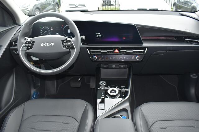 KIA e-Niro EV DynamicPlusLine 64.8 kWh | Voorraadactie | Schuif / Kanteldak | Head-Up | Stoel/Stuurverwarming | Elektr. Achterklep | Navigatie |