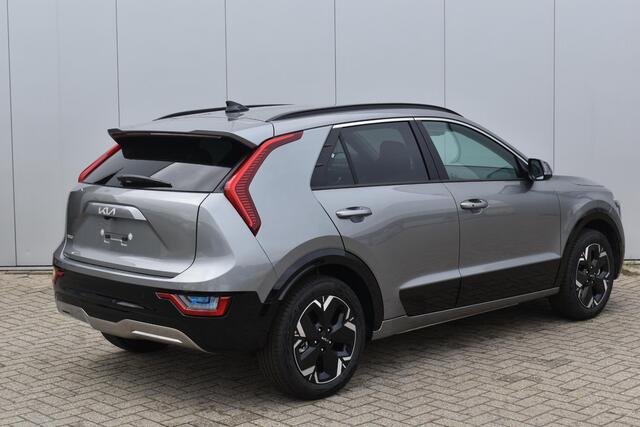 KIA e-Niro EV DynamicPlusLine 64.8 kWh | Voorraadactie | Schuif / Kanteldak | Head-Up | Stoel/Stuurverwarming | Elektr. Achterklep | Navigatie |