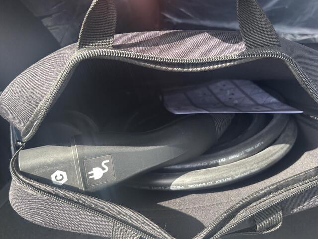 KIA e-Niro EV AIR VAN: 43.990,- VOOR: 35.877,- UW HERFSTVOORDEEL: 8.023,- EURO | NIEUWE AUTO! | VOLLEDIGE KIA GARANTIE VAN TOEPASSING