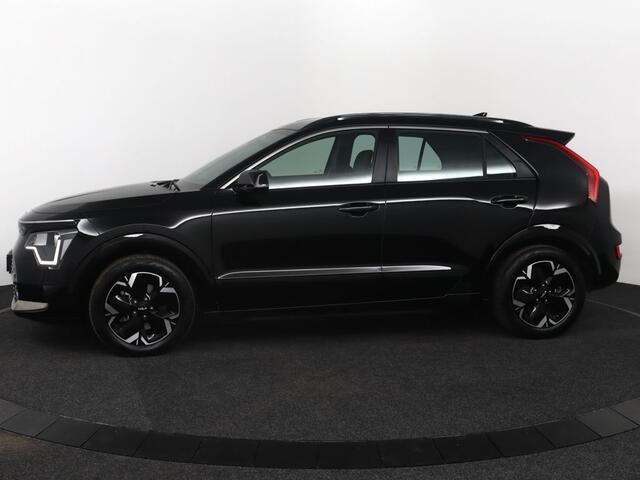 KIA e-Niro EV DynamicLine 64.8 kWh - SOH 98,3% - Stoel-/stuurverwarming - Navigatie - Cruise Control - Climate Control - Keyless Fabrieksgarantie tot 02-2030
