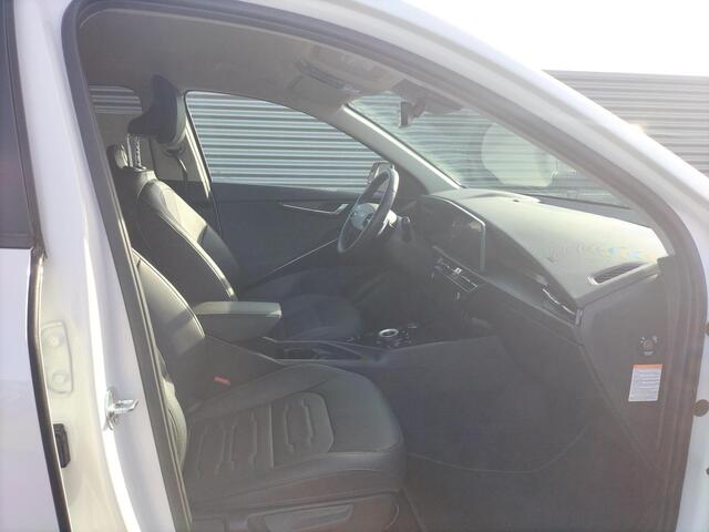 KIA e-Niro EV Edition Advanced 64.8 kWh Navigatei / Camera / Leder